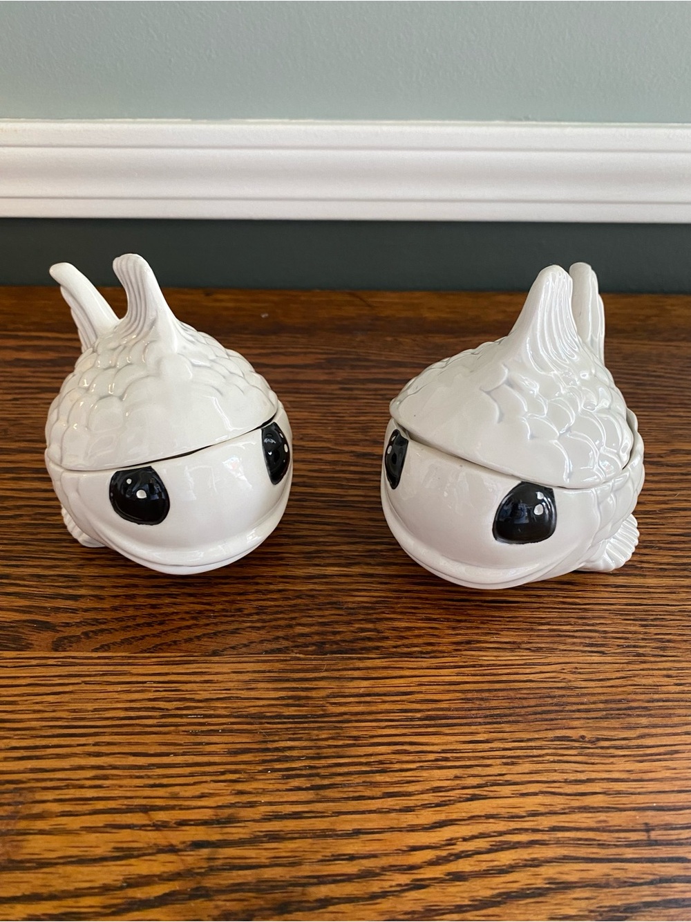 Vintage 1974 MCM Hand Painted Arnel's Ceramic Fish Dish Set of Two